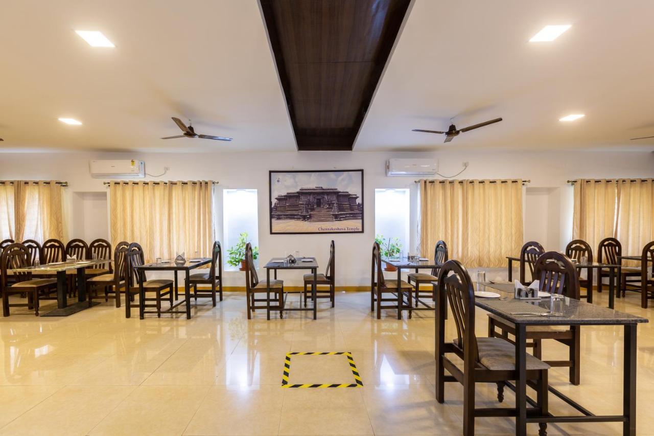 Kstdc Hotel Mayura Velapuri Belur ภายนอก รูปภาพ
