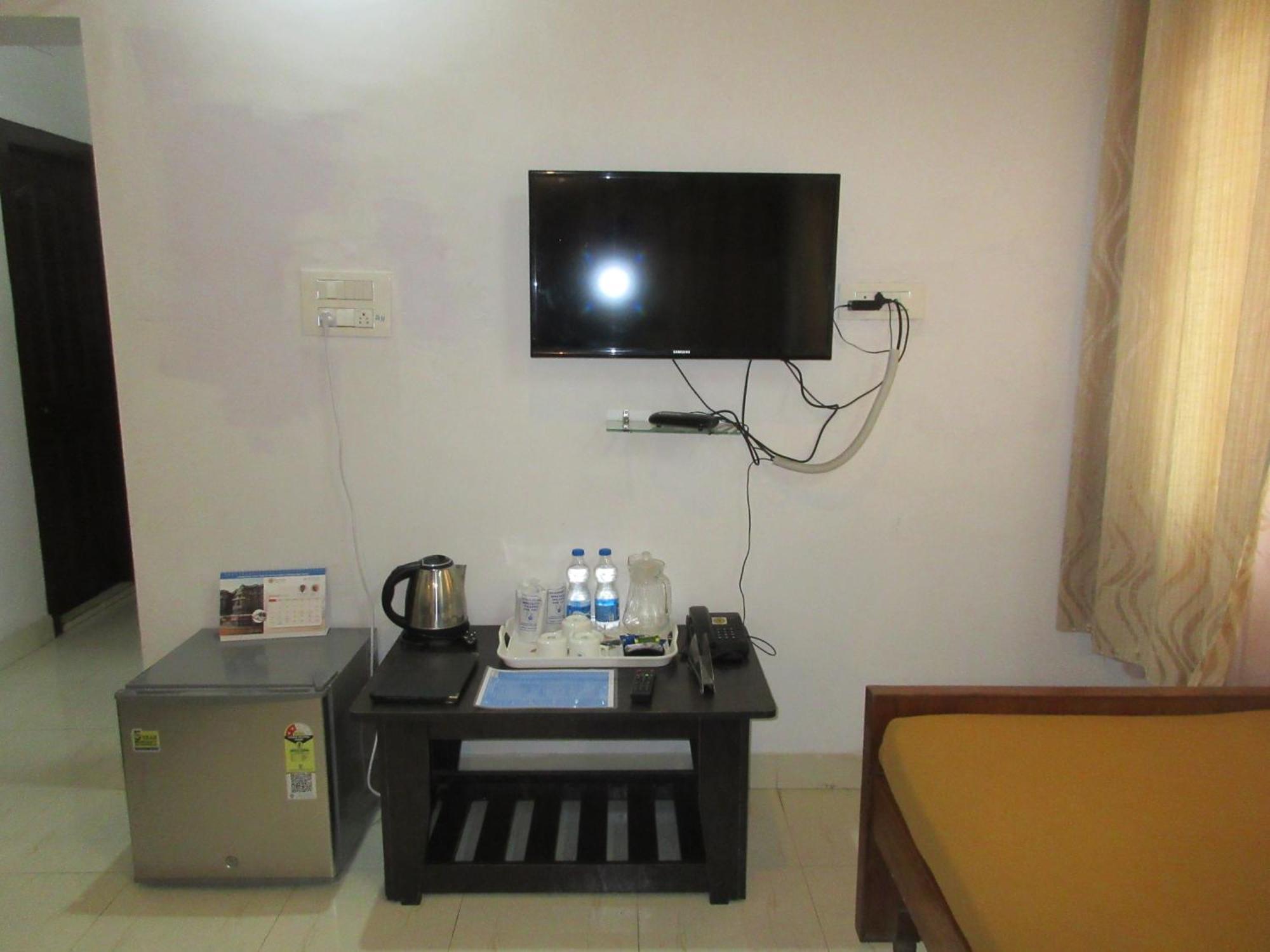 Kstdc Hotel Mayura Velapuri Belur ภายนอก รูปภาพ