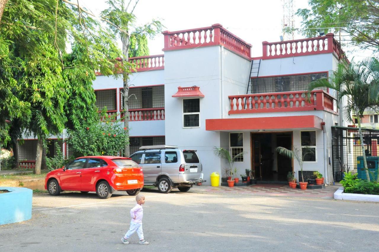 Kstdc Hotel Mayura Velapuri Belur ภายนอก รูปภาพ